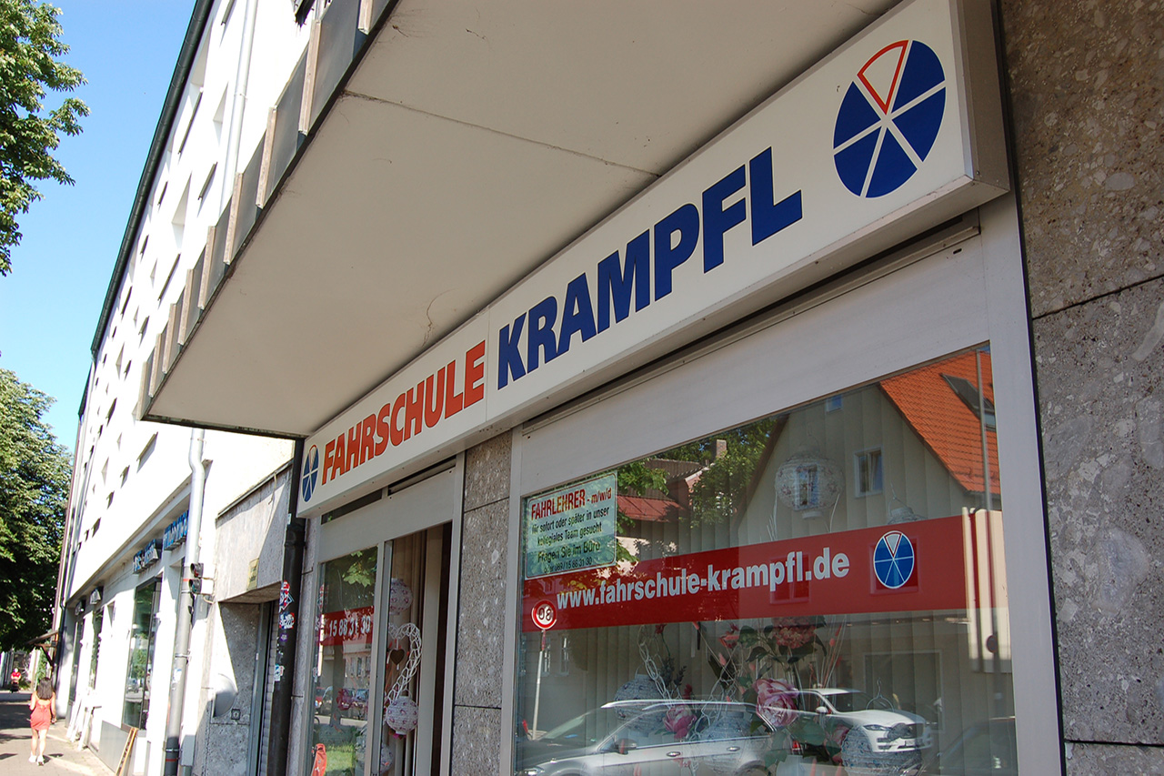 Fahrschule Krampfl Öffnungszeiten